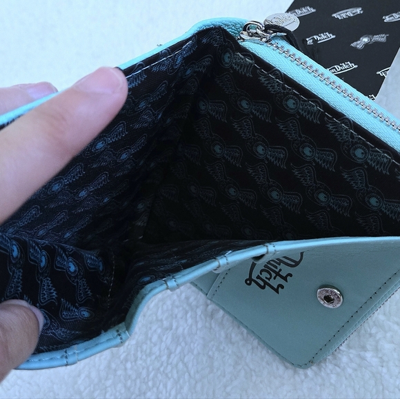 Von Dutch Turquoise🩵 Bifold✌️ Wallet - NWT - Picture 11 of 13